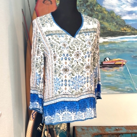 ⭐️Love Kyla,Tyra Tunic Top, fringe boho | size medium, Beautiful Blue, EUC - Picture 1 of 10